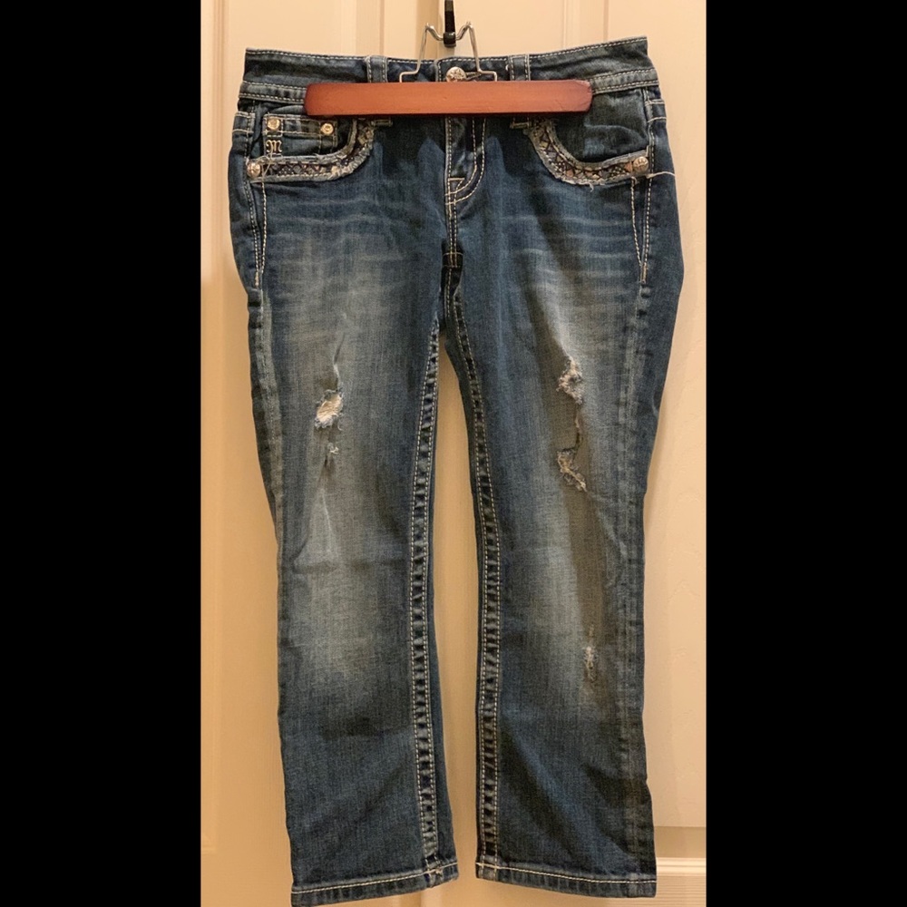 Miss Me - Signature Cuffed Capri - Worn ONCE